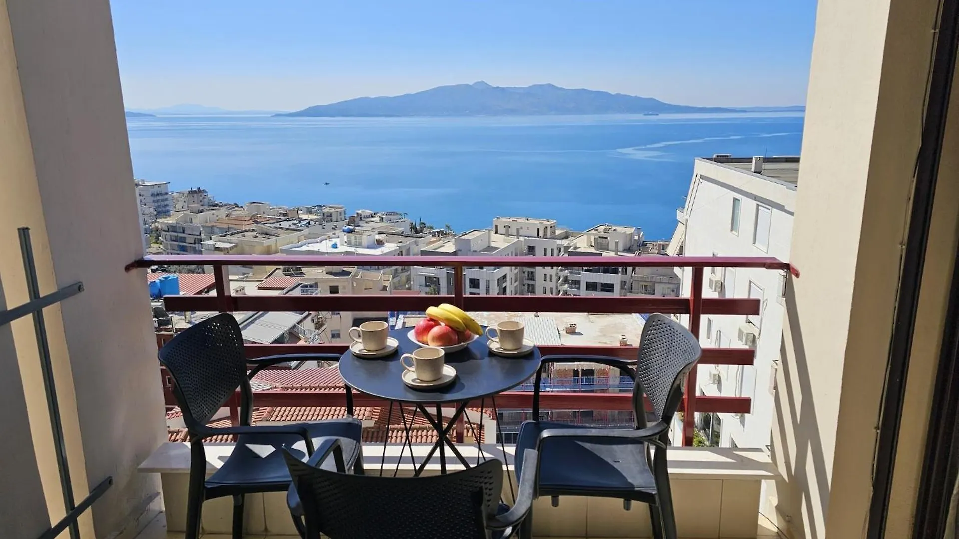 Modern Apartment For Three Guests Sarandë