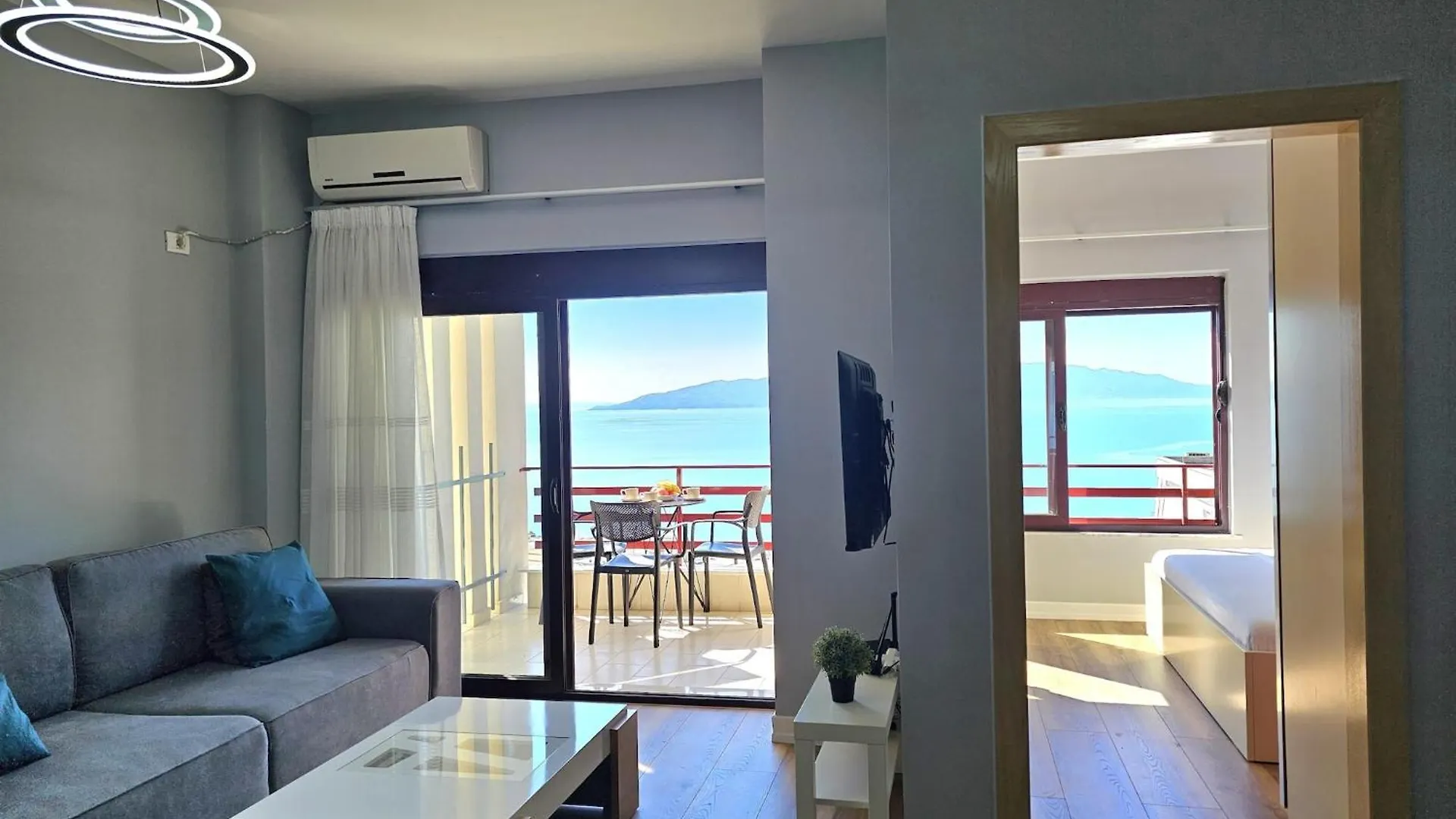 Modern Apartment For Three Guests Sarandë